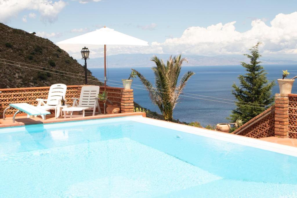 Bed and Breakfast Casa Dei Sogni Taormina Exterior foto