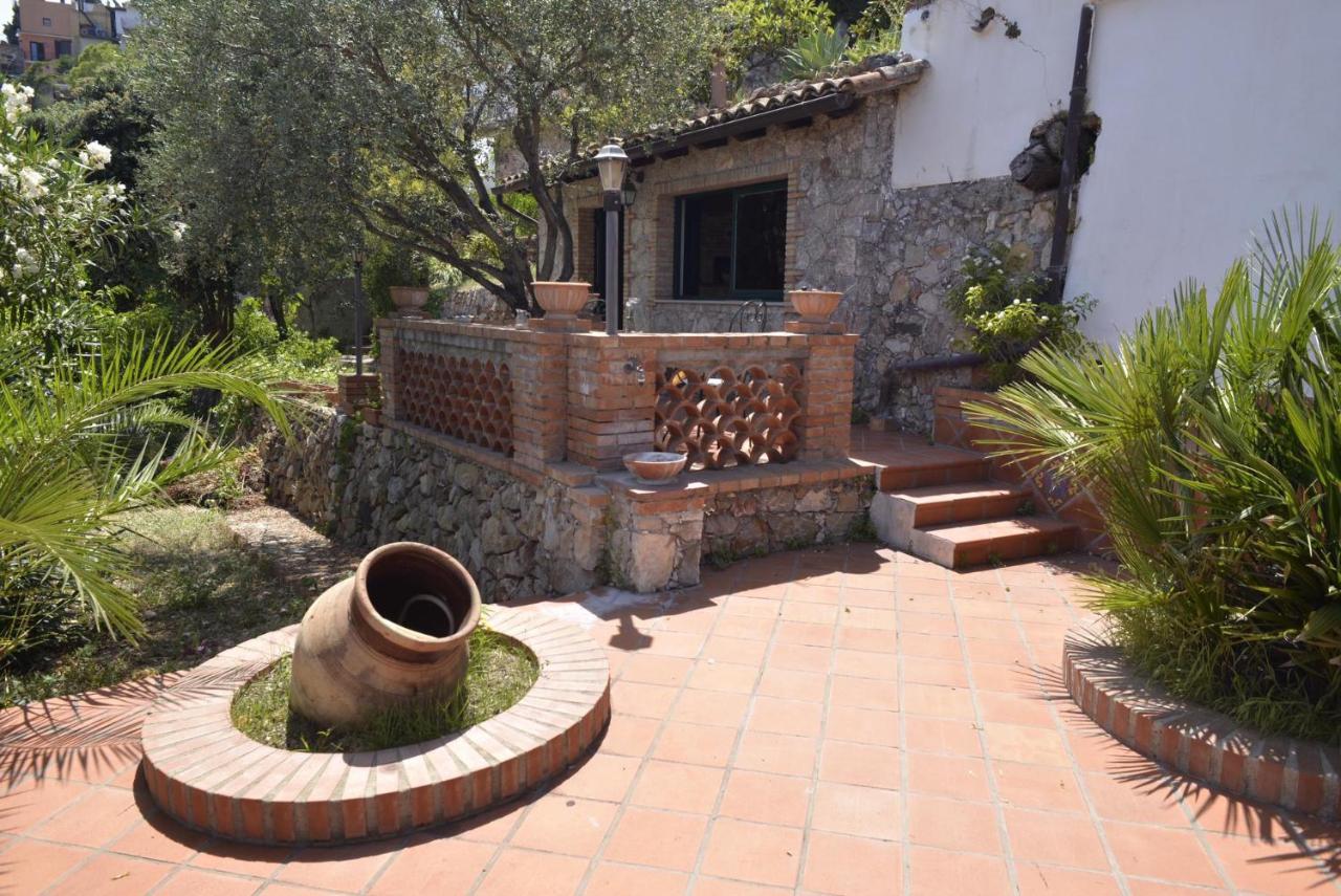 Bed and Breakfast Casa Dei Sogni Taormina Exterior foto